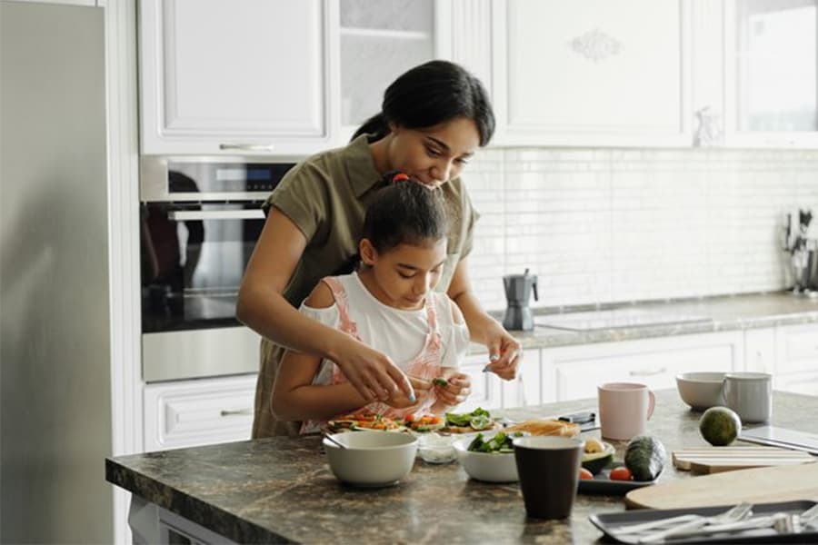 Forming Healthy Eating Habits In The Family Home